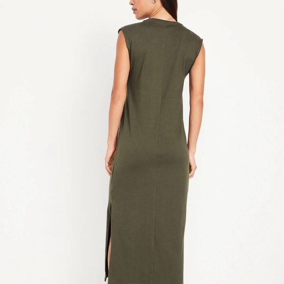 Old Navy Dresses & Skirts - Old Navy, Sleeveless, maxi, tube dress, size large.